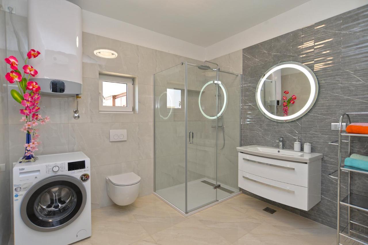 Apartments Mala Vala 925 - Adapted Fažana エクステリア 写真