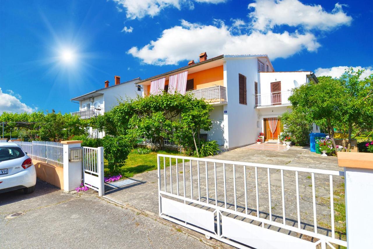Apartments Mala Vala 925 - Adapted Fažana エクステリア 写真